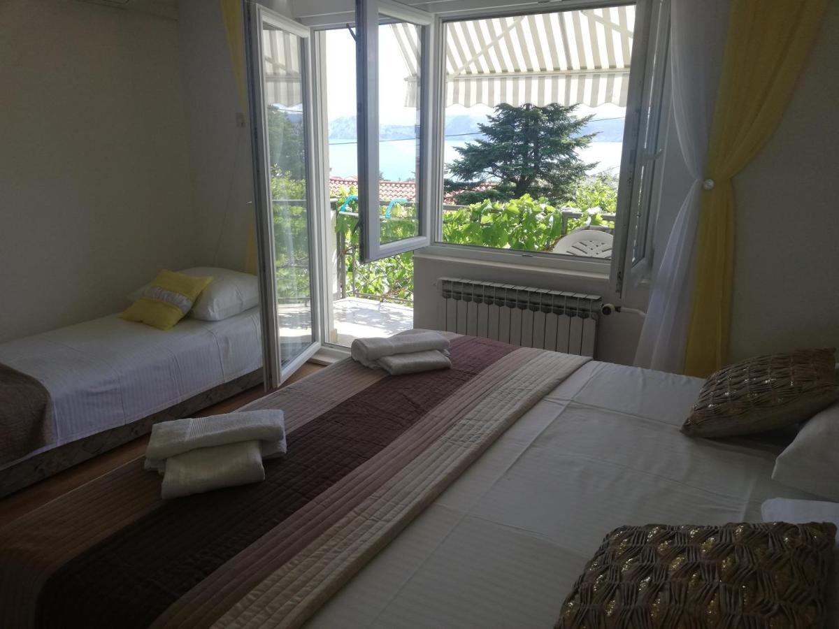 Apartman Bokula Novi Vinodolski Exterior foto