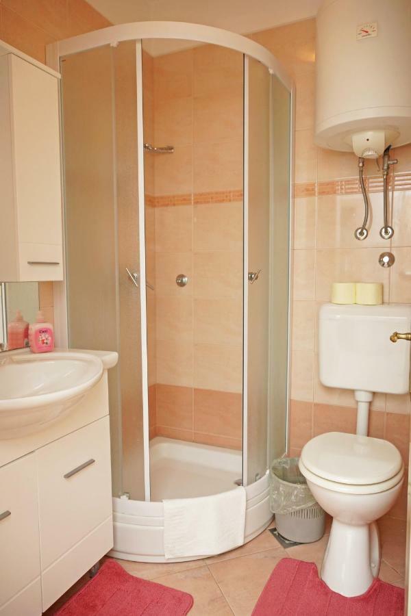 Apartman Bokula Novi Vinodolski Exterior foto